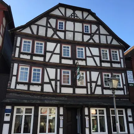 Haus Oberscholtes Отель *