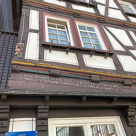 Haus Oberscholtes Отель Грюнберг
